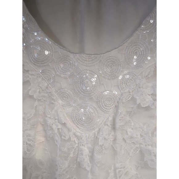 Lane Bryant Cream/White Lace Tank.  Collar Sequins. Size 26/28W - Picture 3 of 8